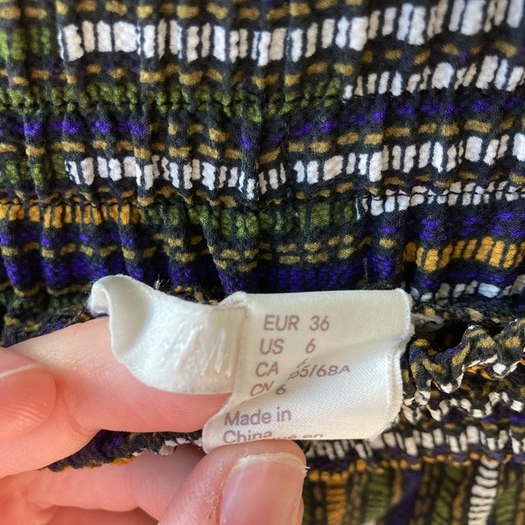 H&M Wide Leg Print Colorful Hippie Pants (6) Womens - Picture 4 of 7